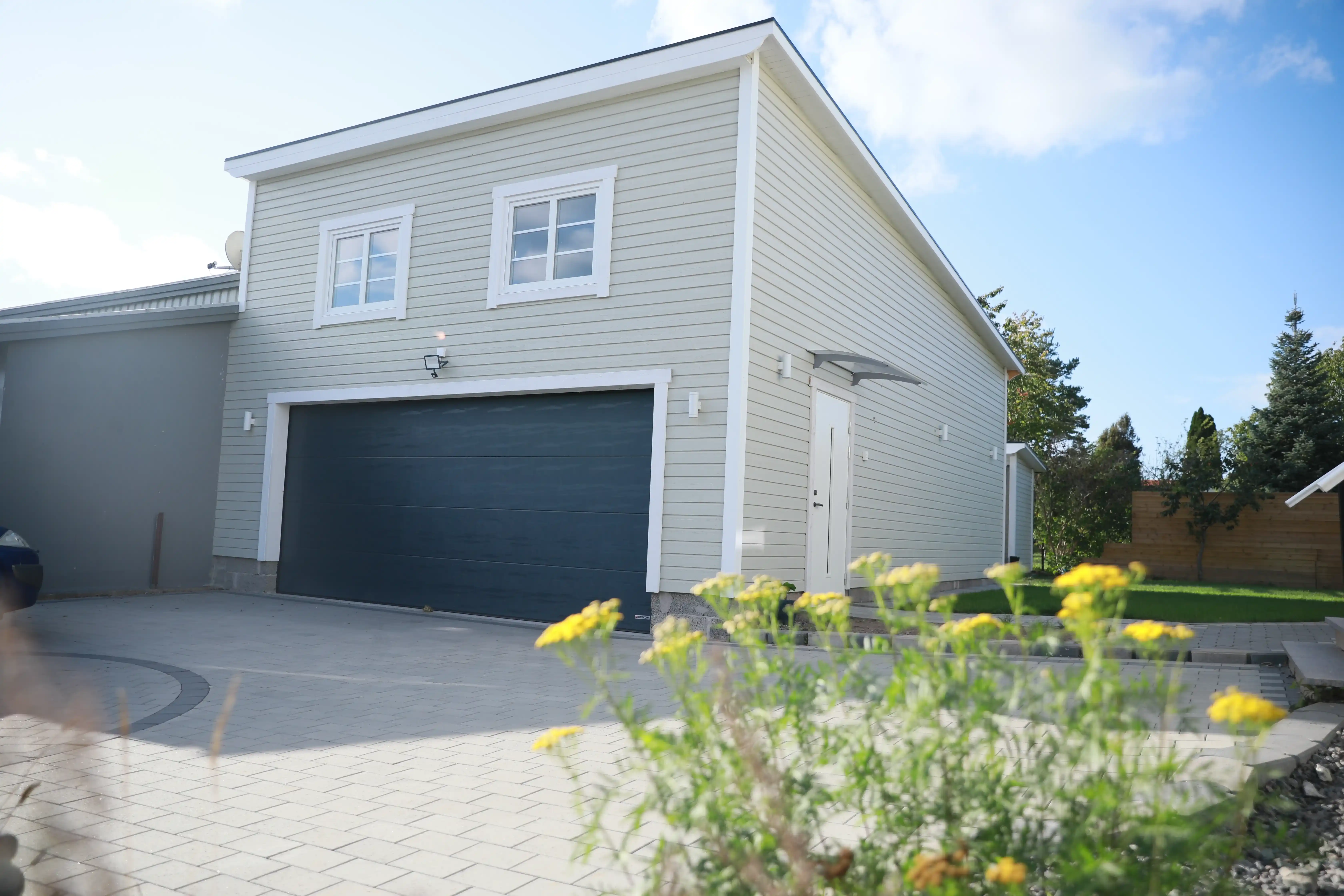 Nybyggd villa med garage och uterum i Nybro bild 3