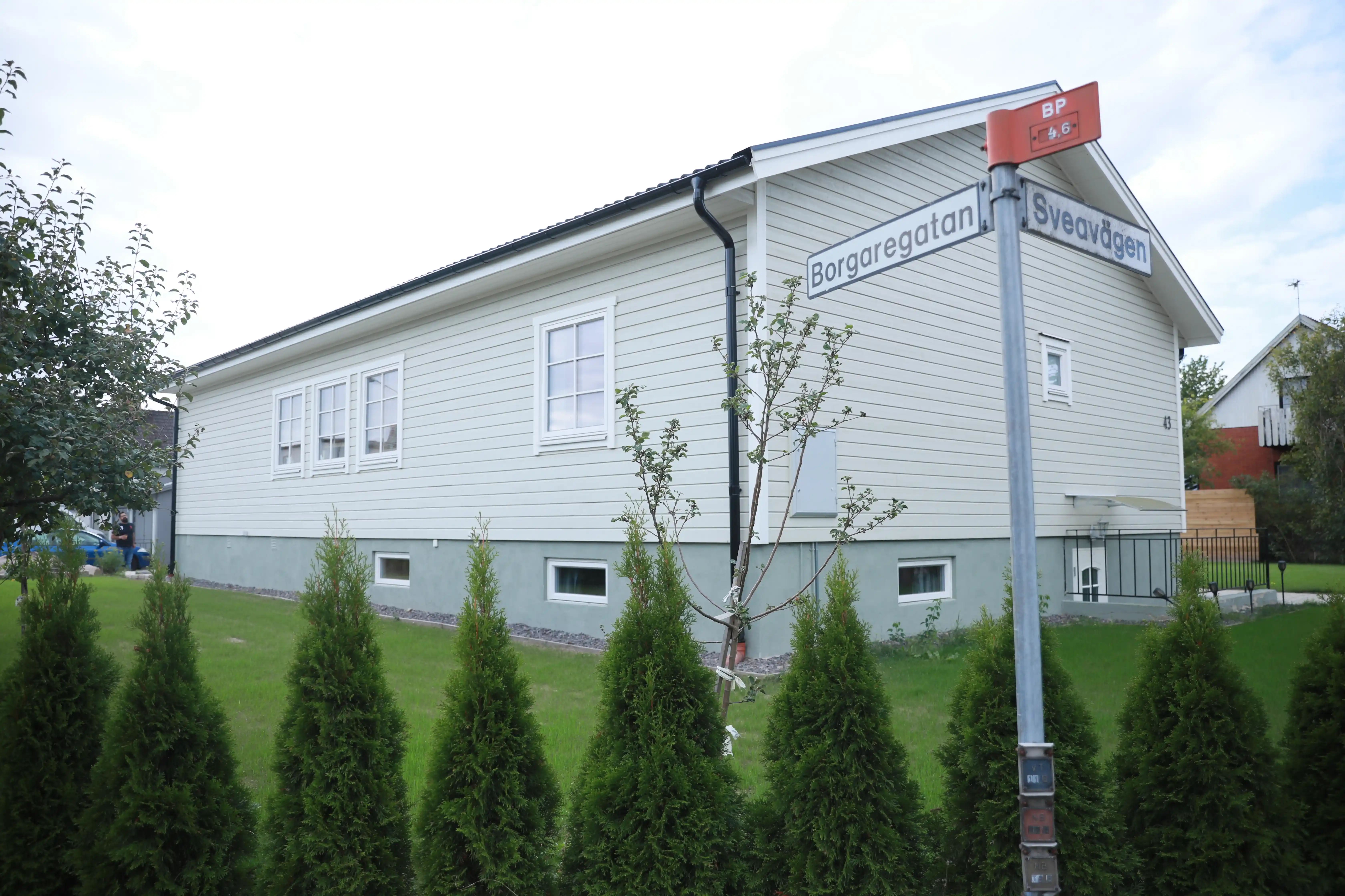 Nybyggd villa med garage och uterum i Nybro bild 1